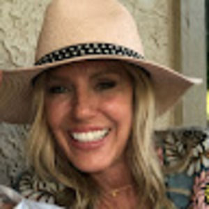 Meet your Posher, Joan